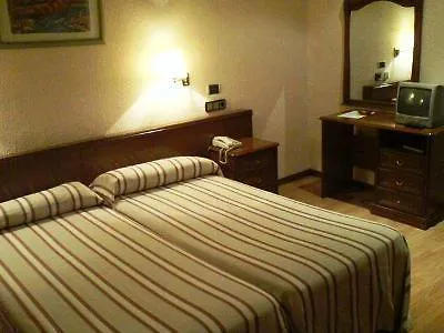 Colon 3* Bejar